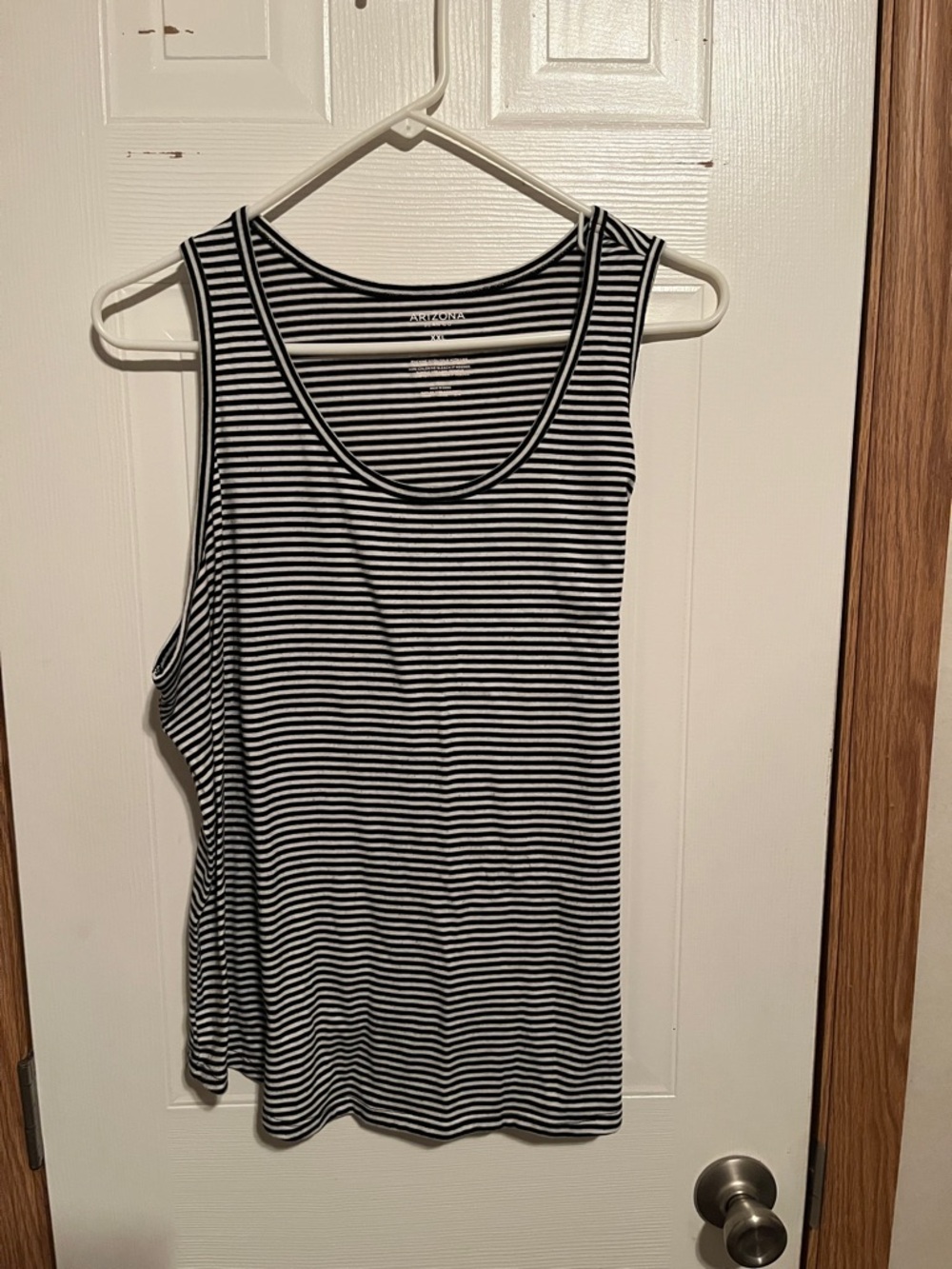 Arizona Jean Company Black and White Striped Scoop Neck Tank